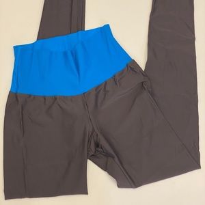 SOLD Fractal Nine Leggings, size medium